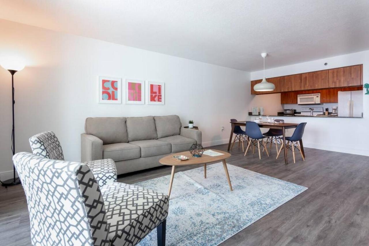 Super Cool 1br In Brickell With Parking Miami