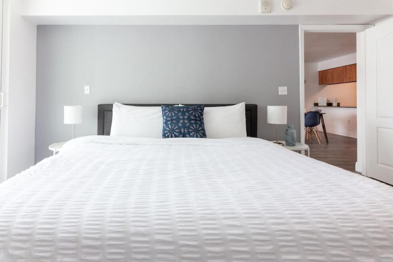 Super Cool 1br In Brickell With Parking Holiday home